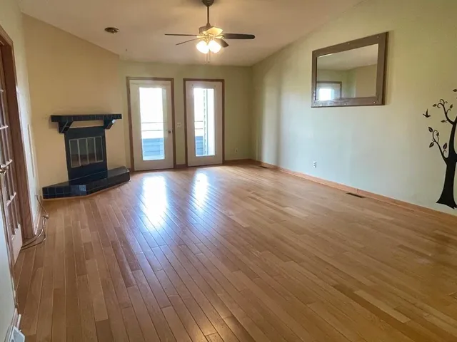 $280,000 | 530 East Hiawatha Drive, Unit 318, Wisconsin Dells, WI 53965