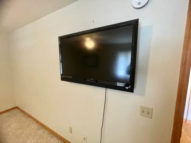 $280,000 | 530 East Hiawatha Drive, Unit 318, Wisconsin Dells, WI 53965