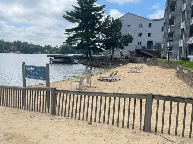 $280,000 | 530 East Hiawatha Drive, Unit 318, Wisconsin Dells, WI 53965