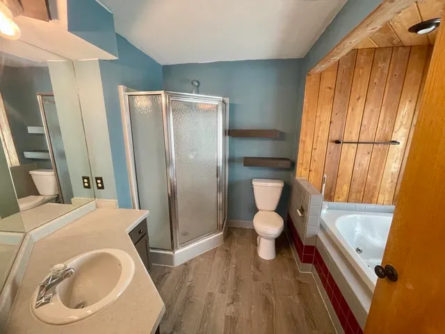 $280,000 | 530 East Hiawatha Drive, Unit 318, Wisconsin Dells, WI 53965