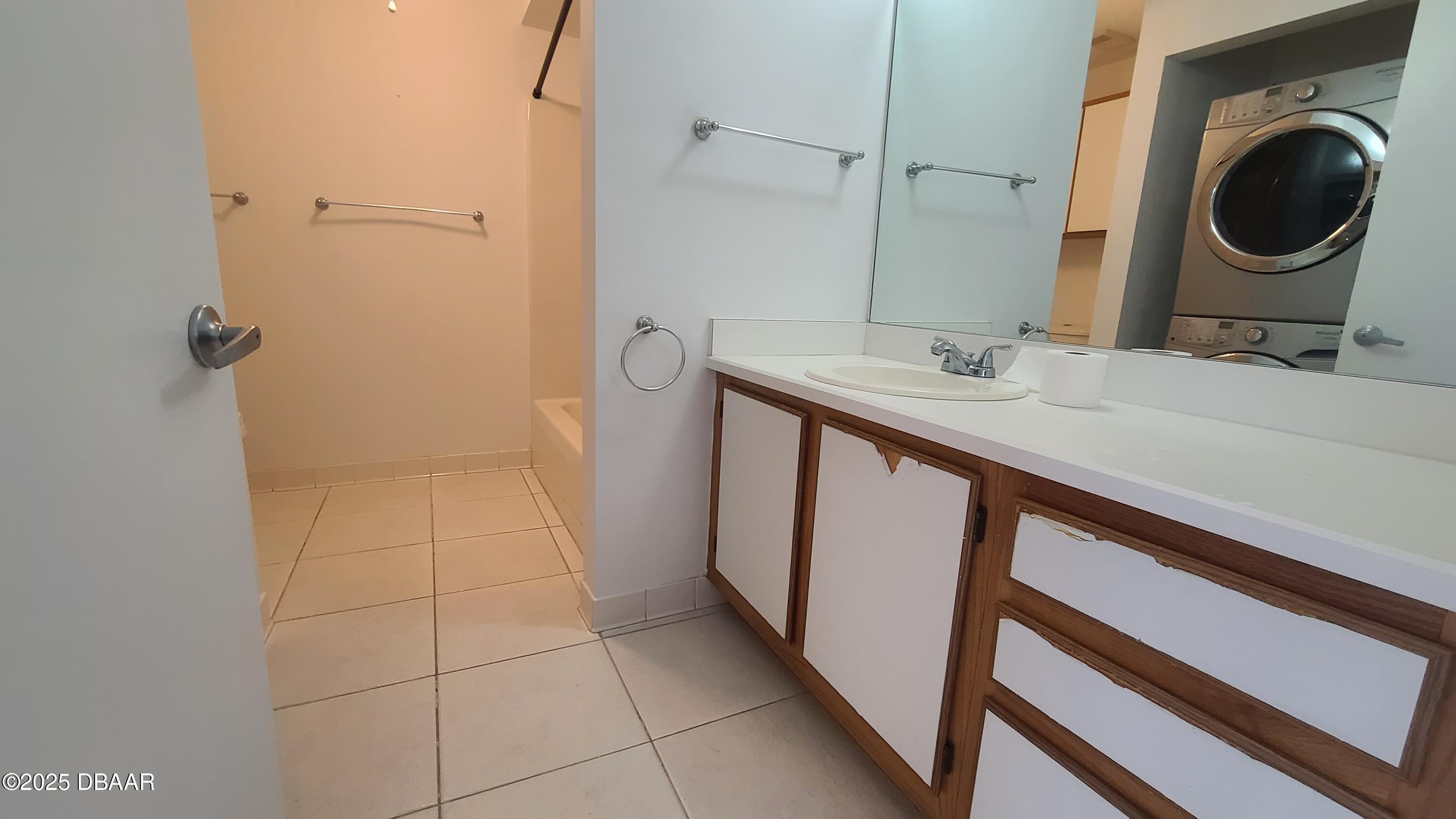 1601 Big Tree Road, Unit 1206 South Daytona, FL 32119 - Photo 11 of 14 20250131_145720