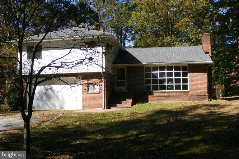 Exterior (Front)