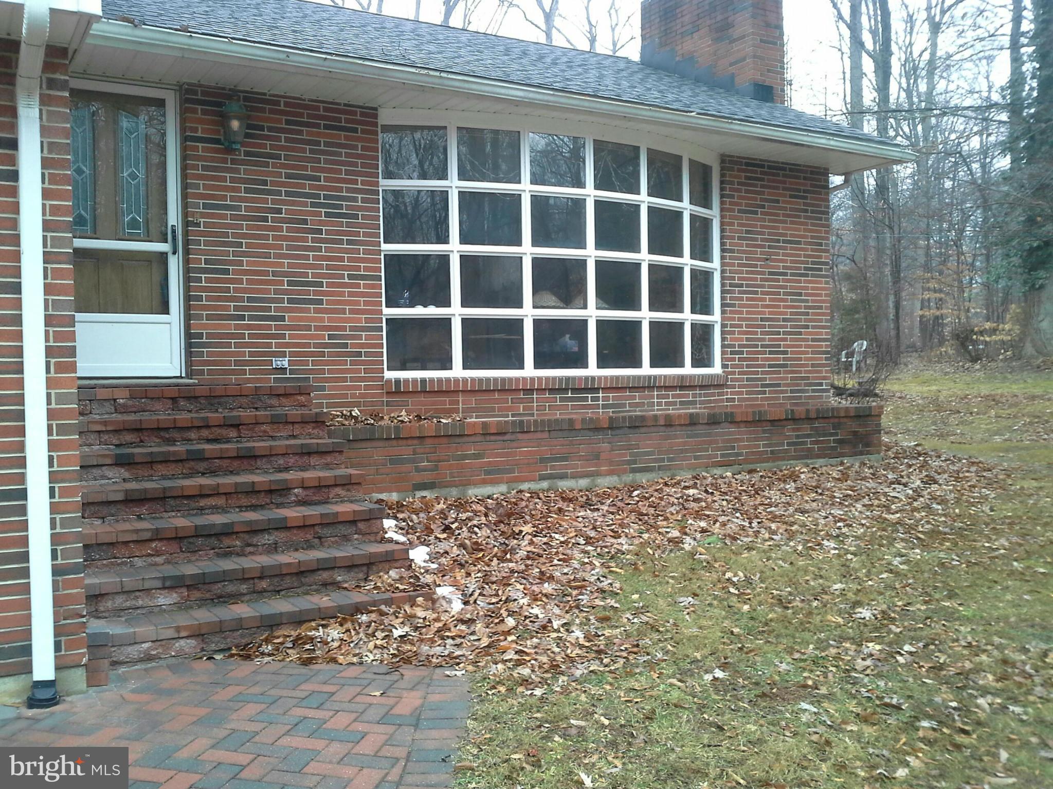 Exterior (Front)