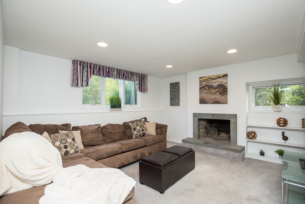 32 Eugene Road Burlington, MA 01803 - Photo 21 of 30 Gallery Image 21