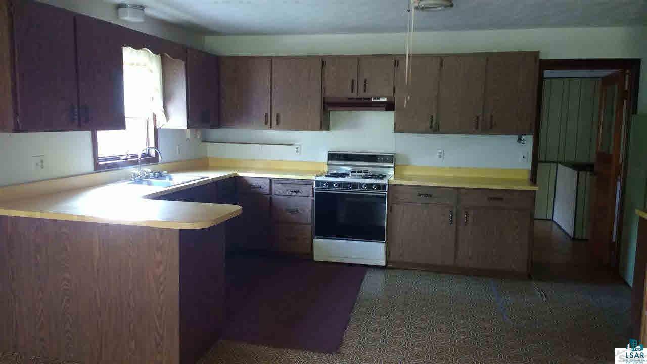 7496 Nancy Lake Road Minong, WI 54859 - Photo 3 of 19 Appliances are included.