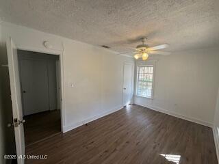 3434 Midlawn Street Jackson, MS 39213 - Photo 4 of 19 Sitting Area