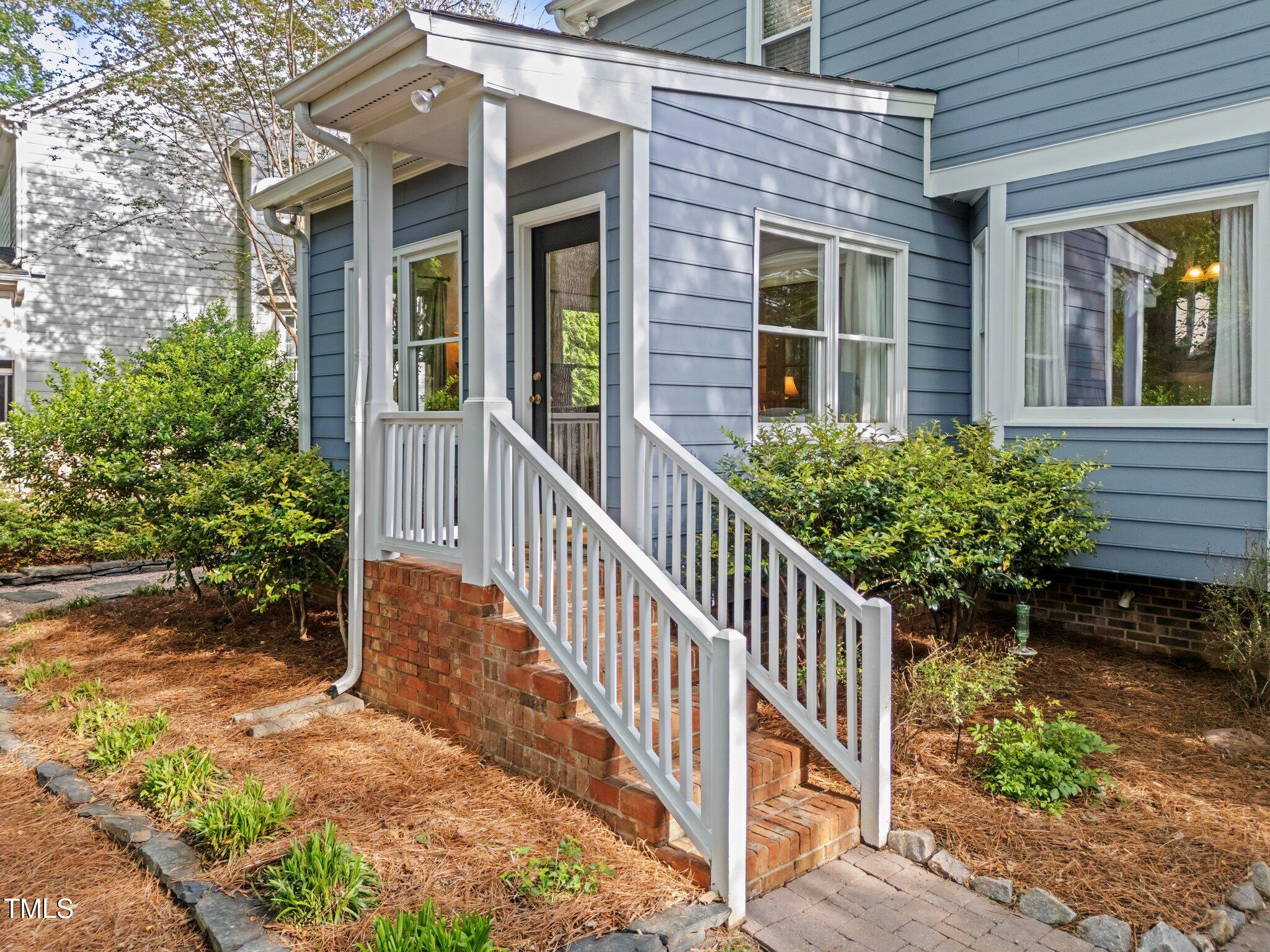 2908 Bolo Trail Raleigh, NC 27615 - Photo 30 of 41 large-019662d3-dd71-702c-9a90-544482759e