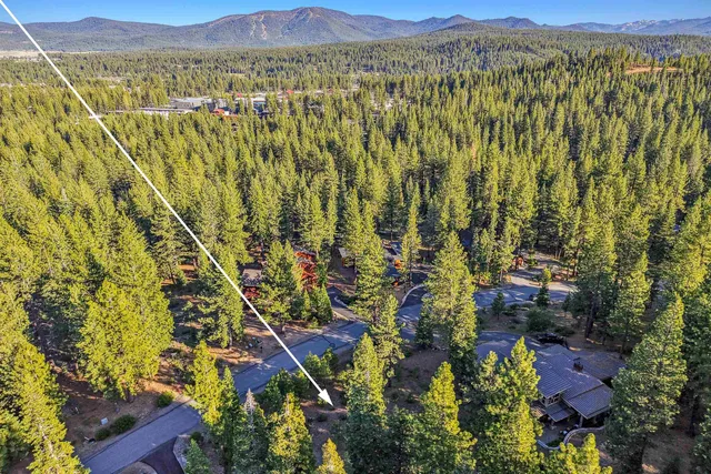 $399,900 | 11918 Saddleback Drive, Truckee, CA 96161