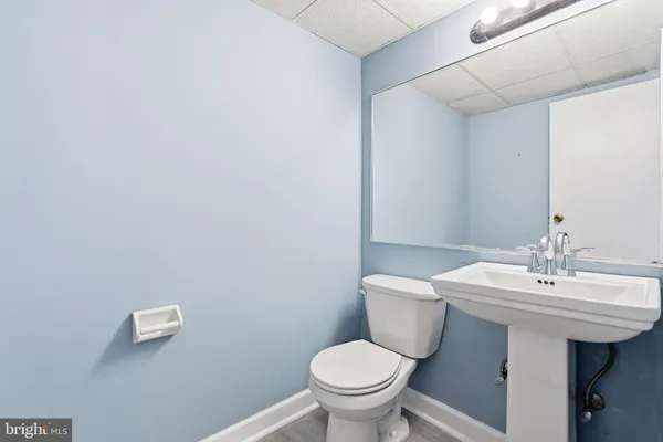 $229,900 | 450 West Court, Unit 14I, Glen Burnie, MD 21061