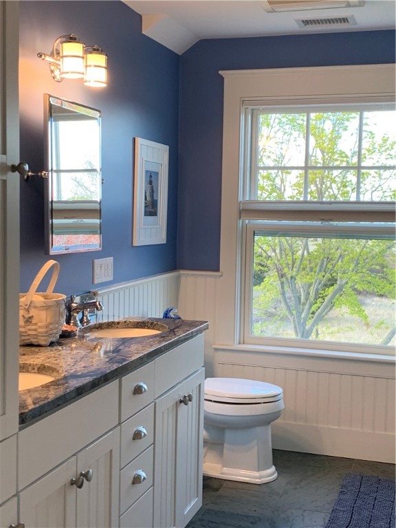 1194 Anthony Road Portsmouth, RI 02871 - Photo 32 of 50 Gallery Image 32