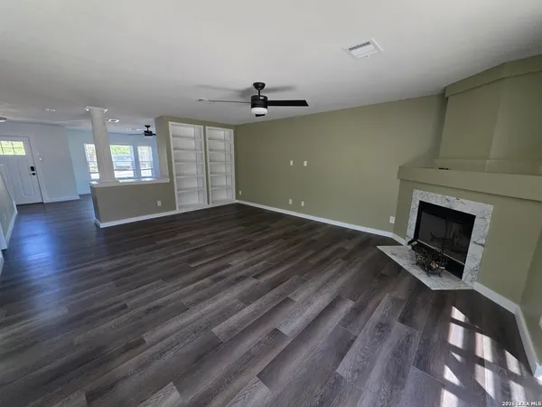$349,999 | 1016 Bridgemont Place, Schertz, TX 78154