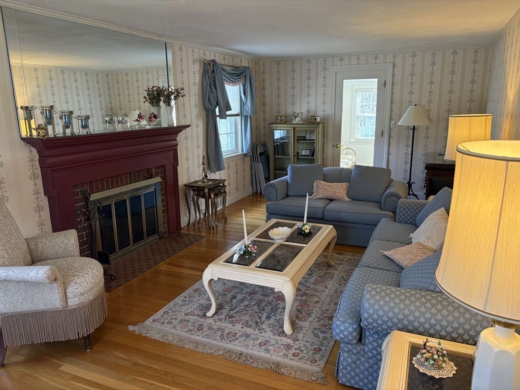 24 Fay Road Dedham, MA 02026 - Photo 7 of 20 Gallery Image 7