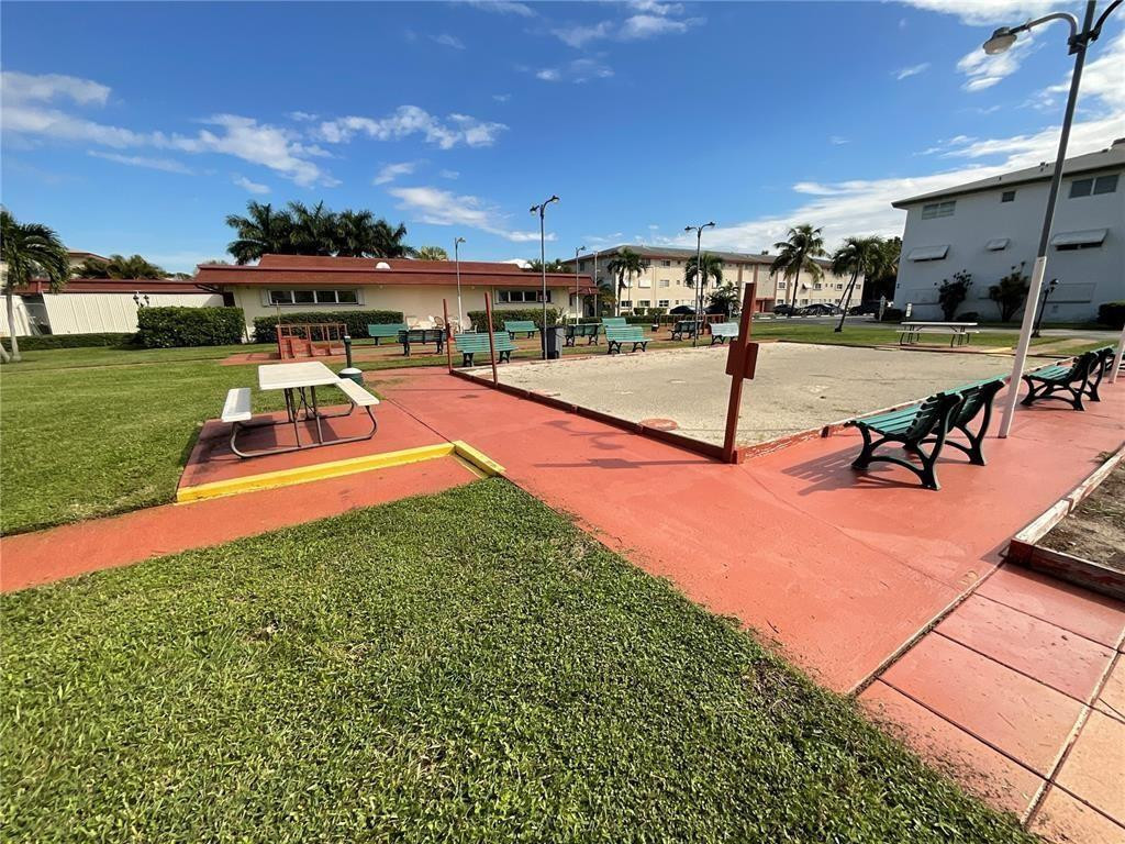 5300 Washington Street, Unit W414 Hollywood, FL 33021 - Photo 47 of 50 Photo 47