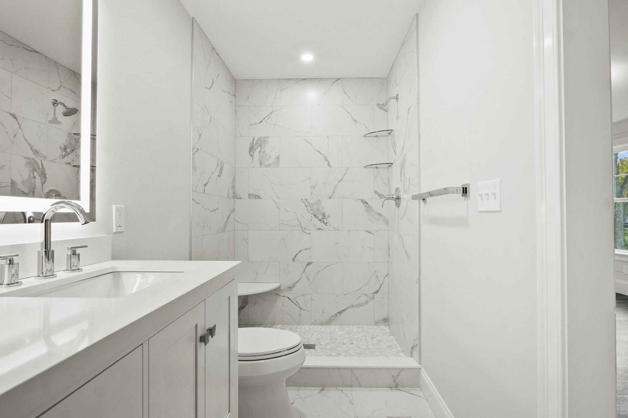 84 Blacksnake Road, Unit B Seabrook, NH 03874 - Photo 11 of 28