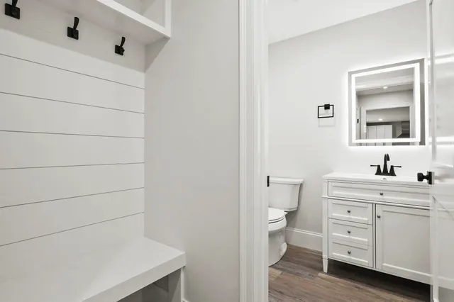 $689,900 | 84 Blacksnake Road, Unit B, Seabrook, NH 03874