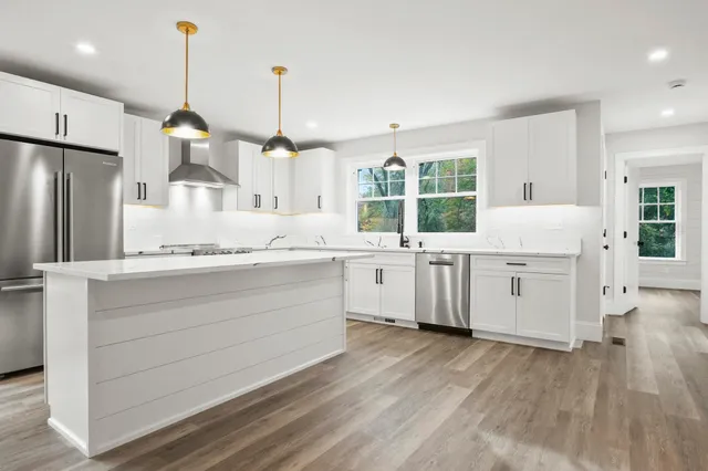 $689,900 | 84 Blacksnake Road, Unit B, Seabrook, NH 03874