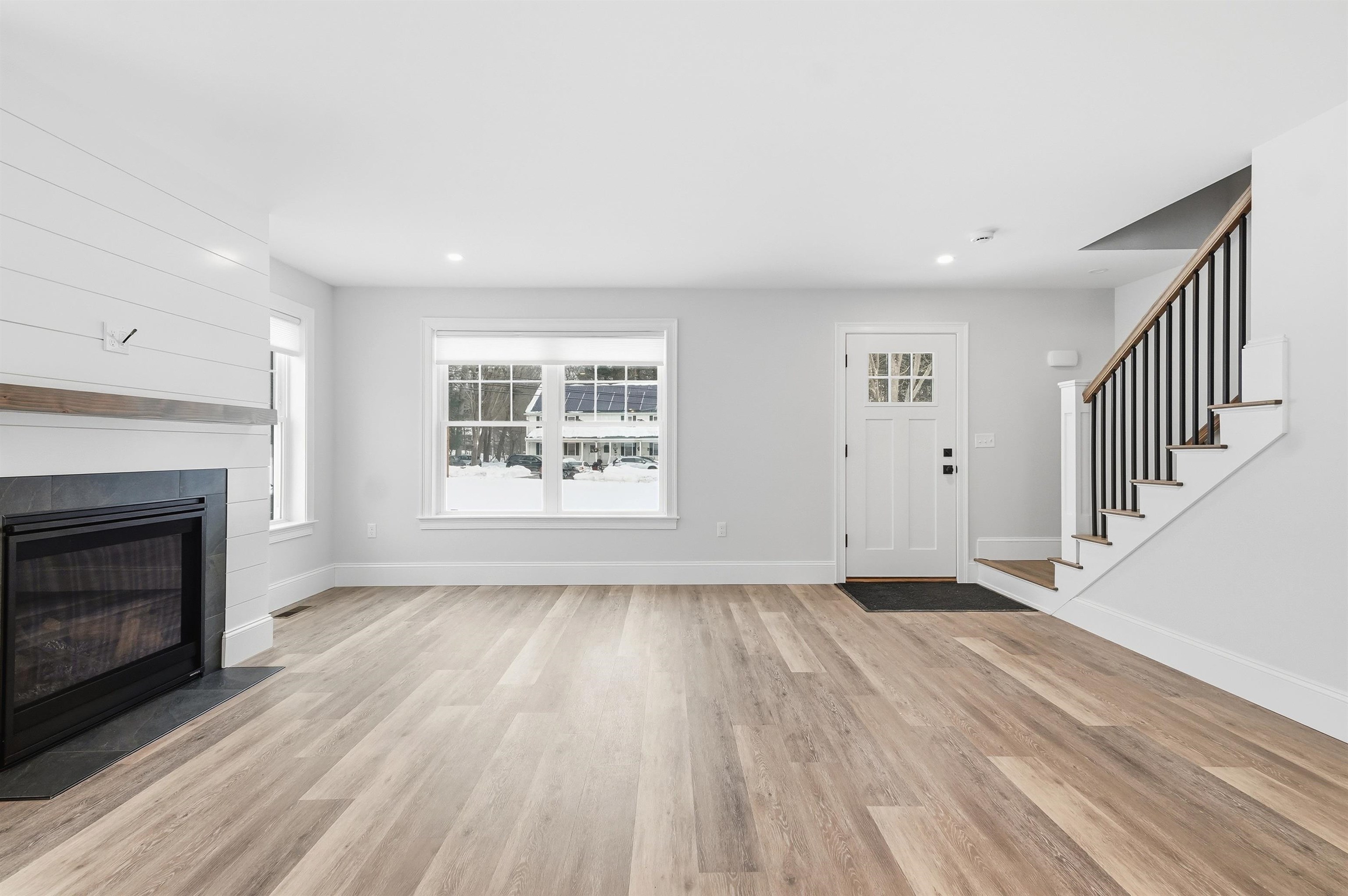 84 Blacksnake Road, Unit B Seabrook, NH 03874 - Photo 8 of 34