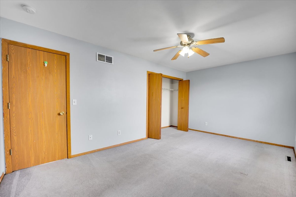 6621 Samantha Lane Rockford, IL 61107 - Photo 18 of 38