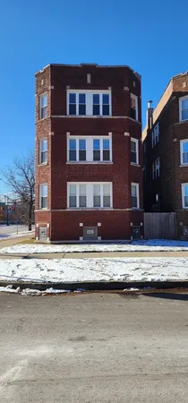 $1,400 | 7556 South Kenwood Avenue, Unit 2, Chicago, IL 60619