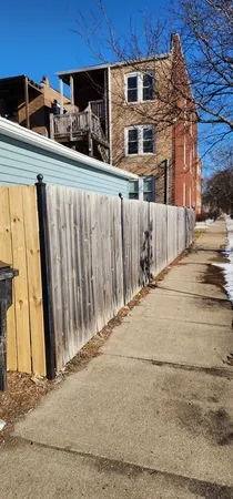 $1,400 | 7556 South Kenwood Avenue, Unit 2, Chicago, IL 60619