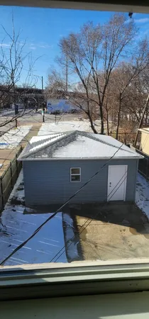 $1,400 | 7556 South Kenwood Avenue, Unit 2, Chicago, IL 60619
