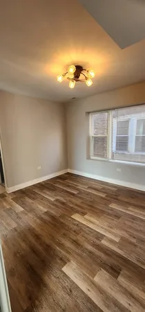 $1,400 | 7556 South Kenwood Avenue, Unit 2, Chicago, IL 60619