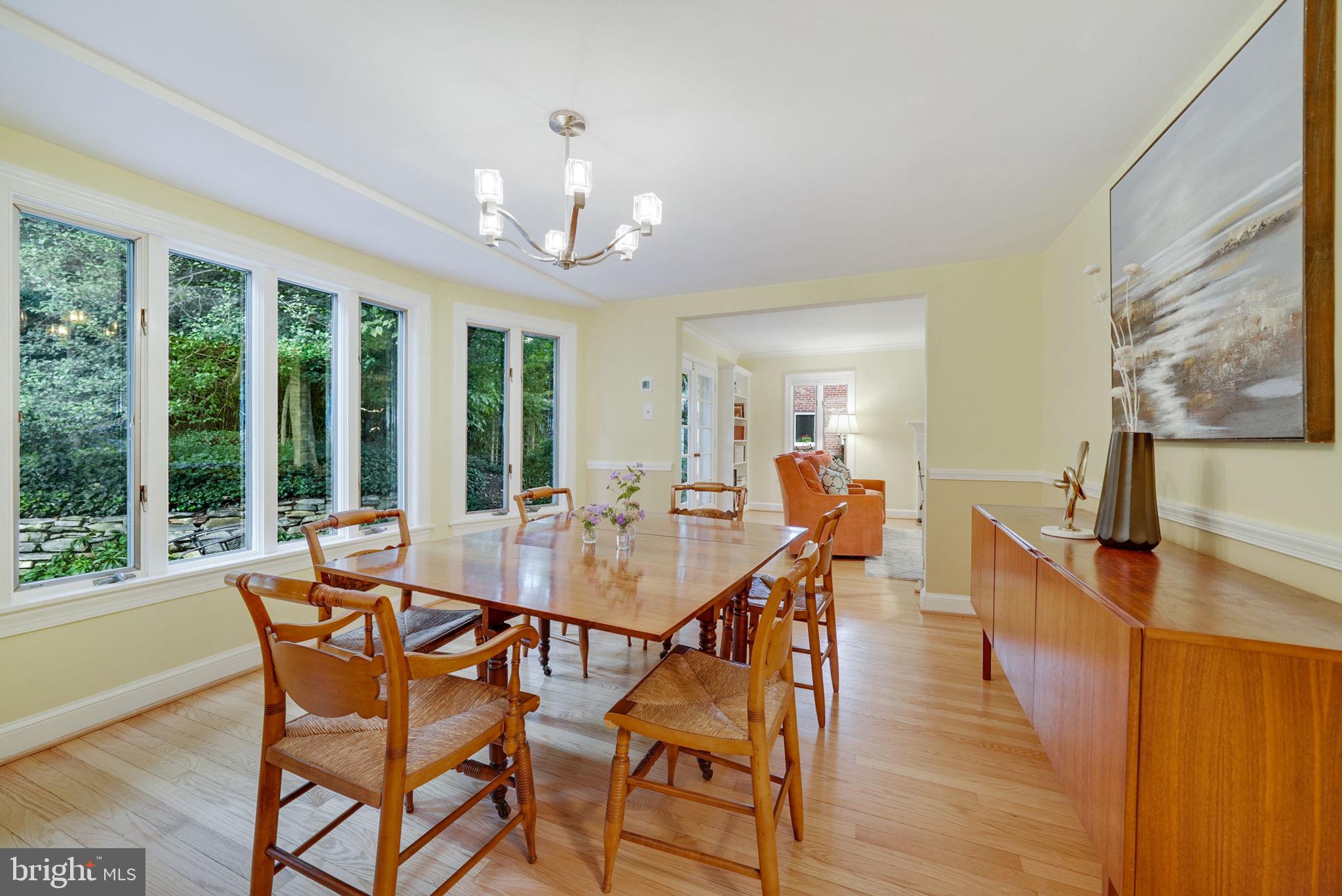 207 Buxton Road Falls Church, VA 22046 - Photo 14 of 42 Brilliant dining room connects LR and kitchen