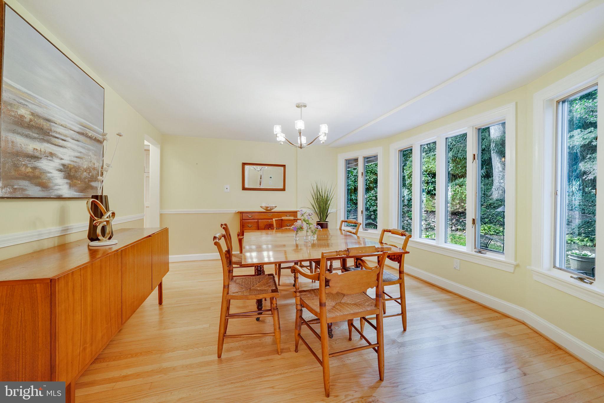 207 Buxton Road Falls Church, VA 22046 - Photo 15 of 42
