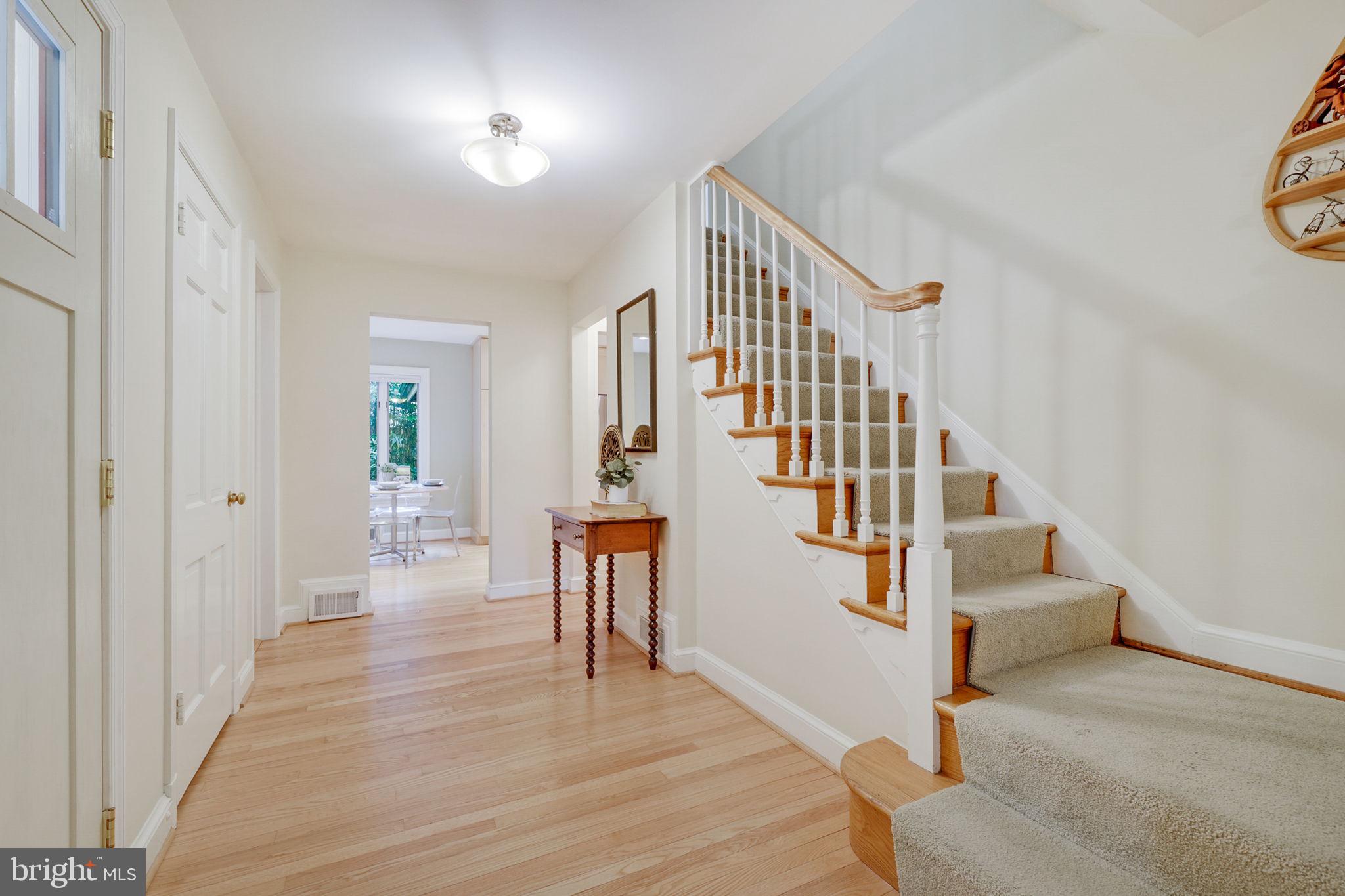207 Buxton Road Falls Church, VA 22046 - Photo 3 of 42 Spacious foyer with closet and powder room.