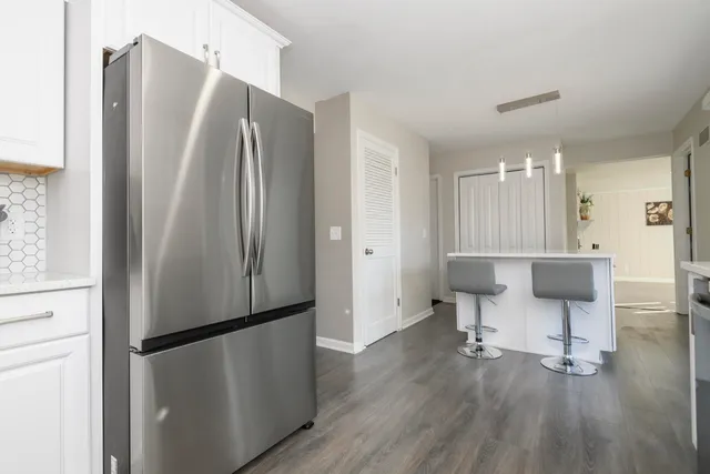 $579,900 | 2811 Comanche Court South, Waukesha, WI 53188