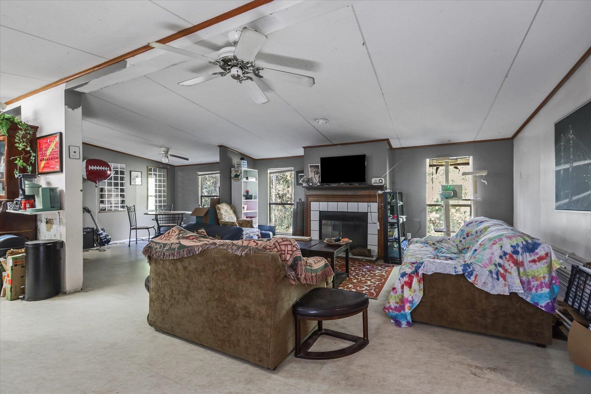 728 Sir Richard Road Tallahassee, FL 32310 - Photo 13 of 47