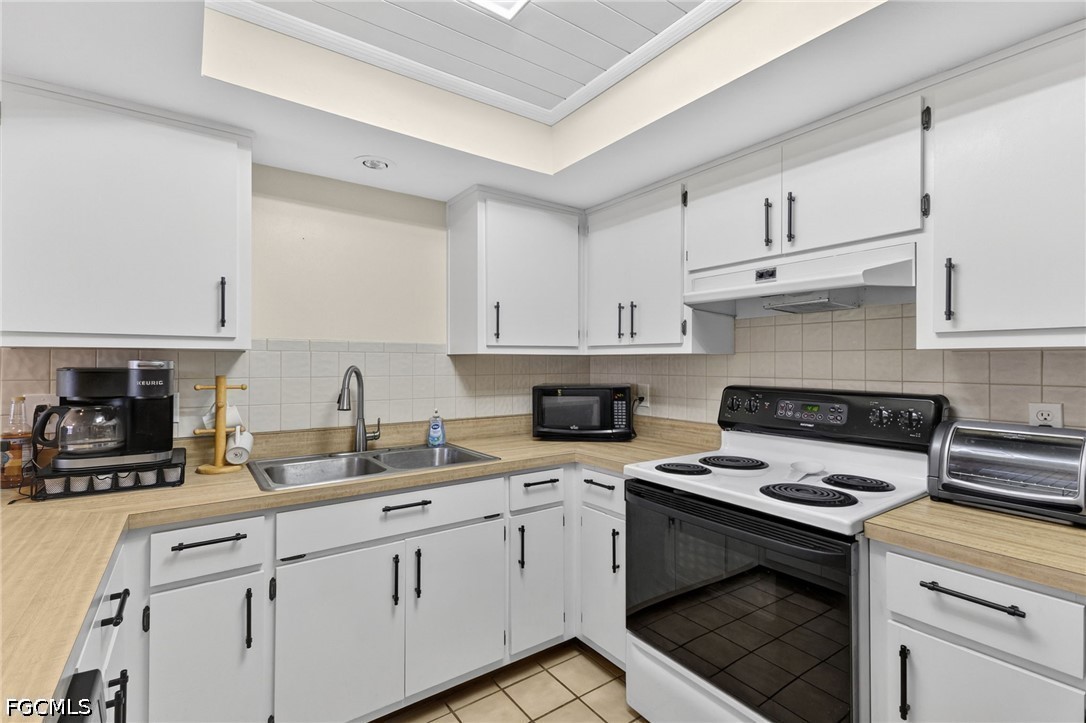 2132 Southwest 14th Place Cape Coral, FL 33991 - Photo 13 of 35