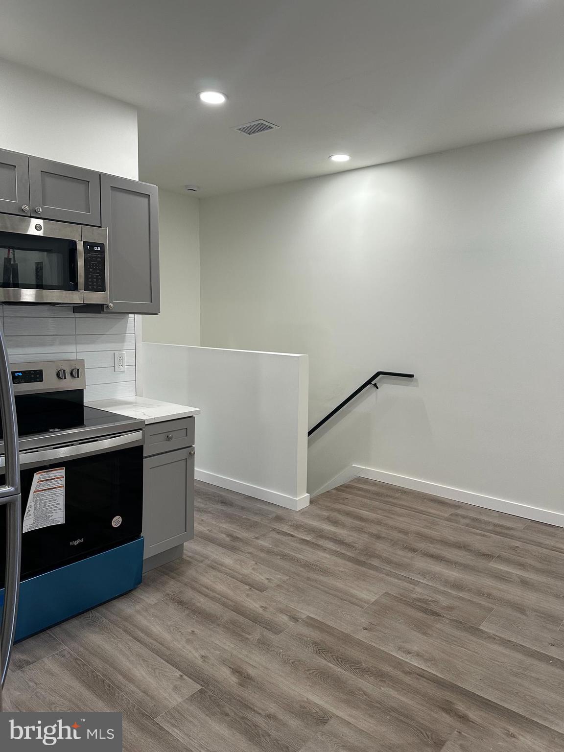 5818 Stockton Road Philadelphia, PA 19138 - Photo 10 of 32