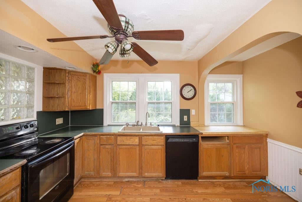 4128 Bellevue Road Toledo, OH 43613 - Photo 19 of 28 Gallery Image 19
