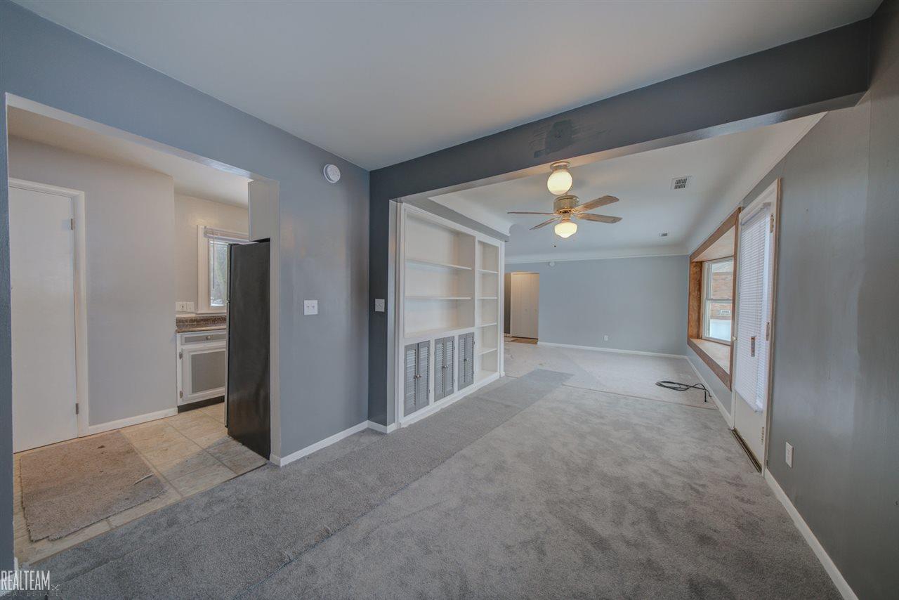 92 Boyken Road Rochester Hills, MI 48307 - Photo 5 of 21