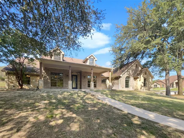 $488,000 | 100 Horizon Circle, Azle, TX 76020