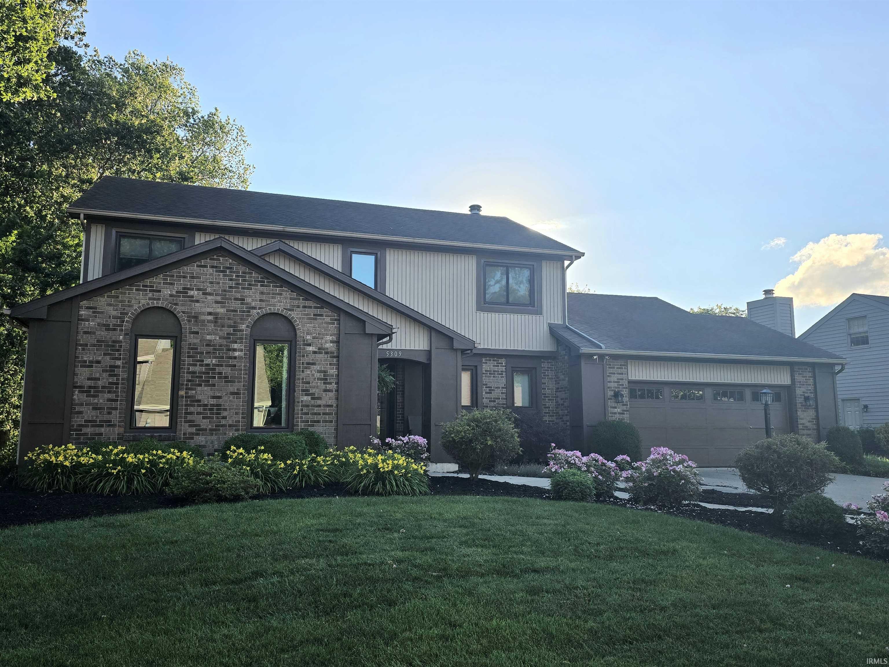 5309 Litchfield Road Fort Wayne, IN 46835 - Photo 2 of 23