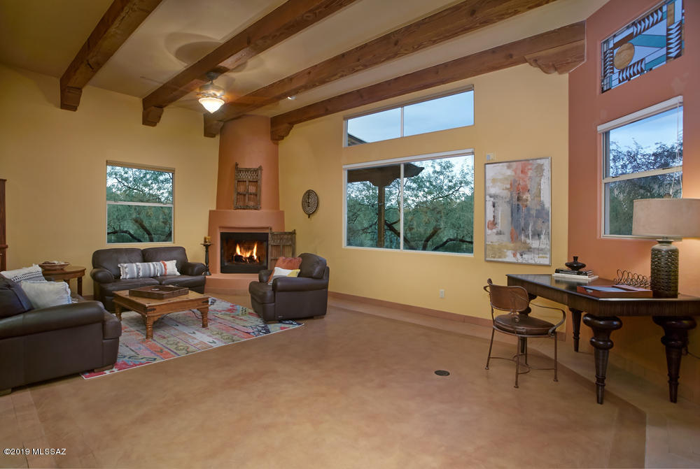 6360 North Valley View Road Tucson, AZ 85718 - Photo 5 of 29 Gallery Image 5