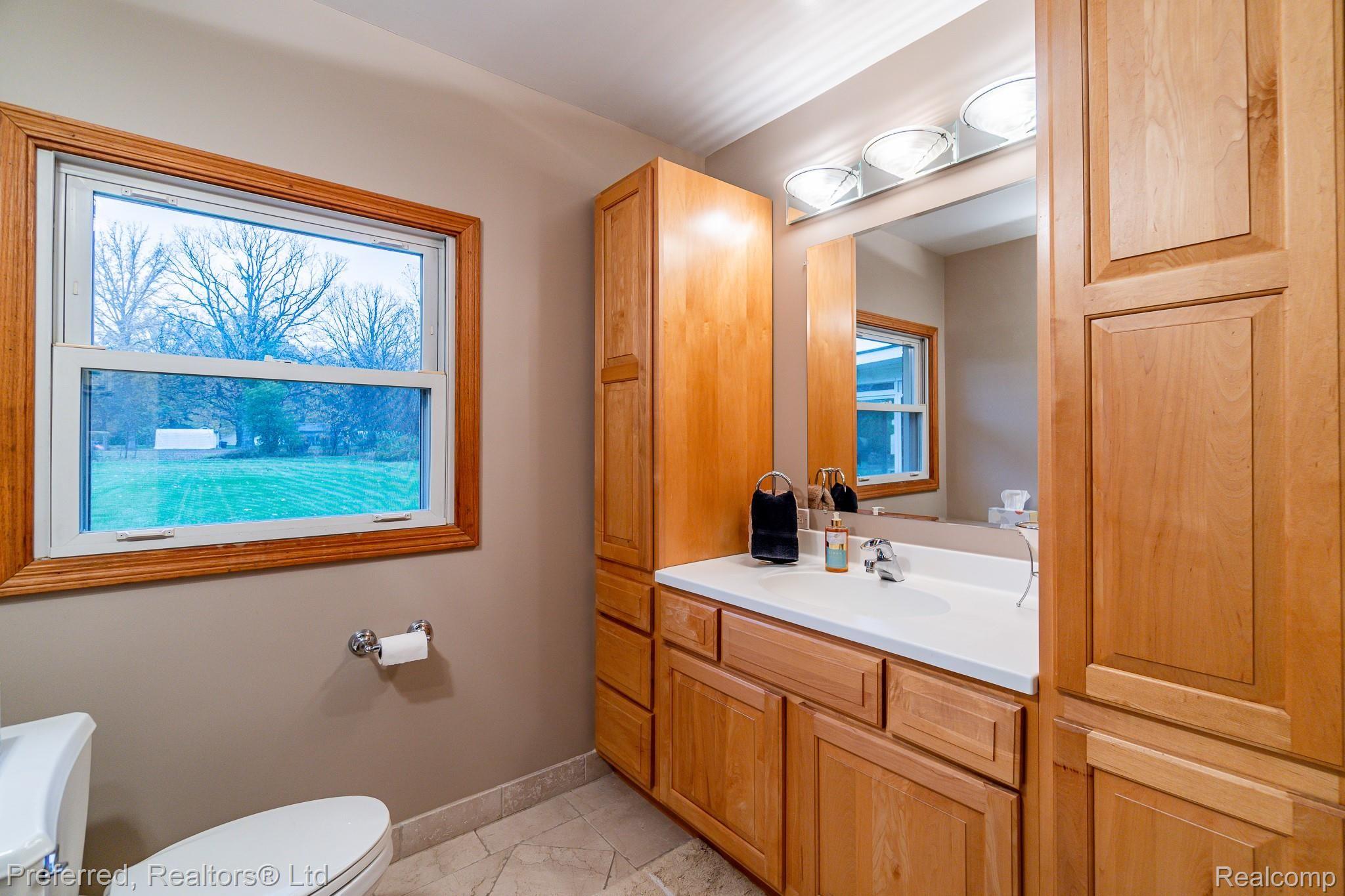 6475 North Beck Road Canton, MI 48187 - Photo 20 of 32 Untitled-22.jpg