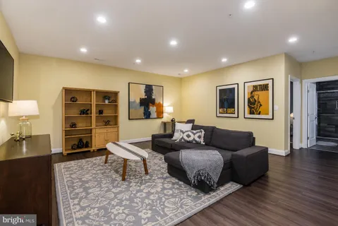$1,600,000 | 8018 Takoma Avenue, Silver Spring, MD 20910