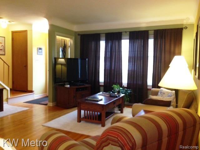 2604 South Rochester Road, Unit 7 Royal Oak, MI 48073 - Photo 10 of 20 image_18.jpg