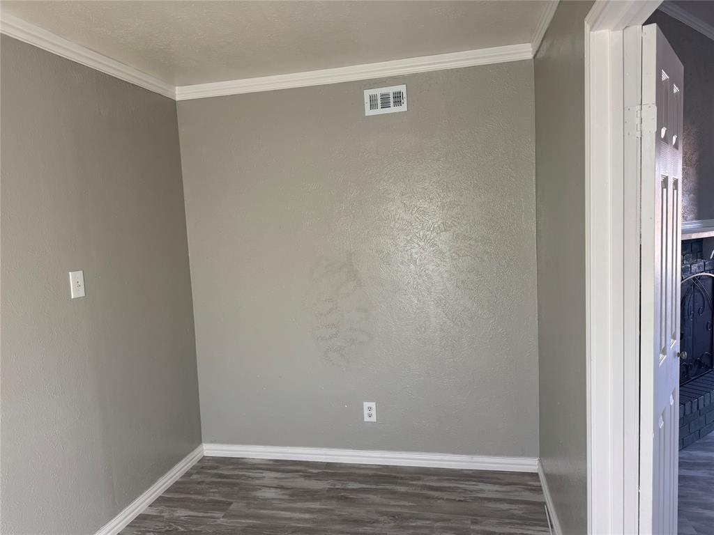 2125 Kings Road Carrollton, TX 75007 - Photo 8 of 33 a view of an empty room