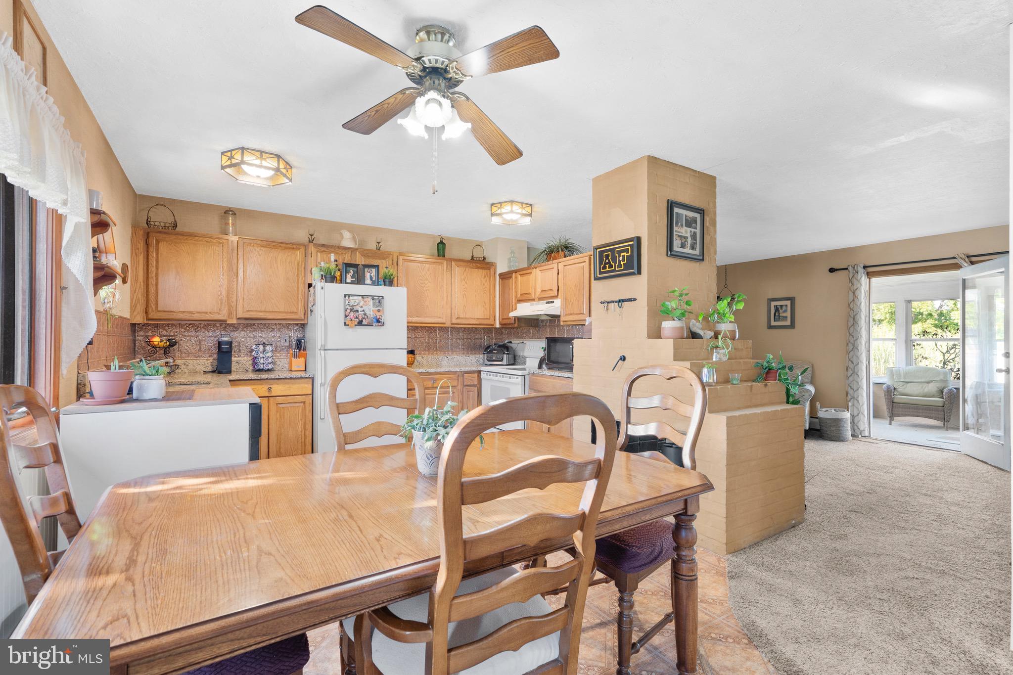 26 Gable Hill Road Levittown, PA 19057 - Photo 3 of 24 Gallery Image 3