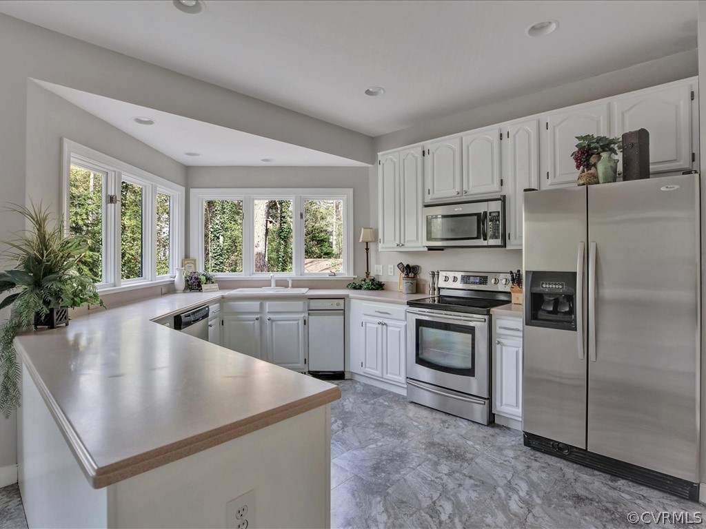 15002 Walnut Bend Road Midlothian, VA 23112 - Photo 10 of 31 Gallery Image 10
