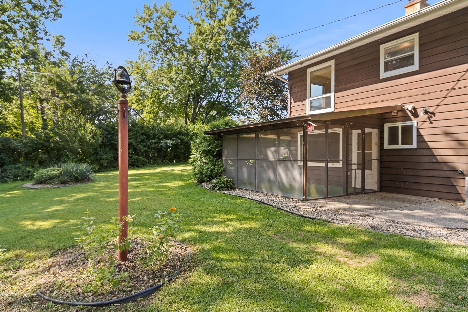 158 King Lake Road Brooklyn, WI 53521 - Photo 7 of 60 Gallery Image 7