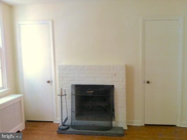 2035 Rittenhouse Square Philadelphia, PA 19103 - Photo 9 of 14 2nd floor Front bedroom with working fireplace