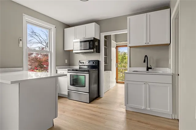 $550,000 | 30 Metacomet Avenue, East Providence, RI 02916