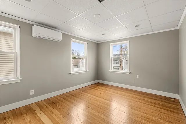 $550,000 | 30 Metacomet Avenue, East Providence, RI 02916