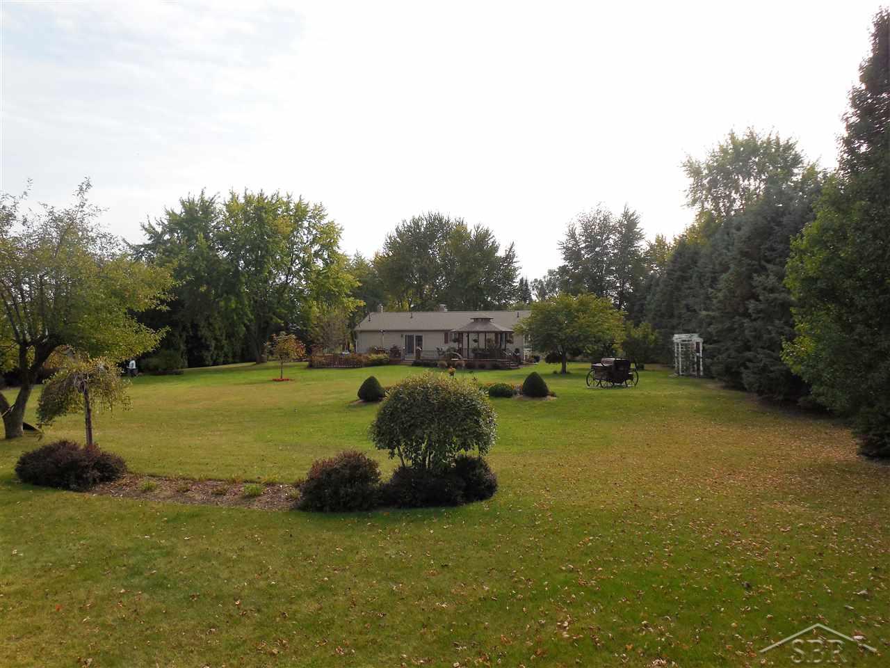 9455 Busch Road Birch Run, MI 48415 - Photo 17 of 82 31333027-16.JPG
