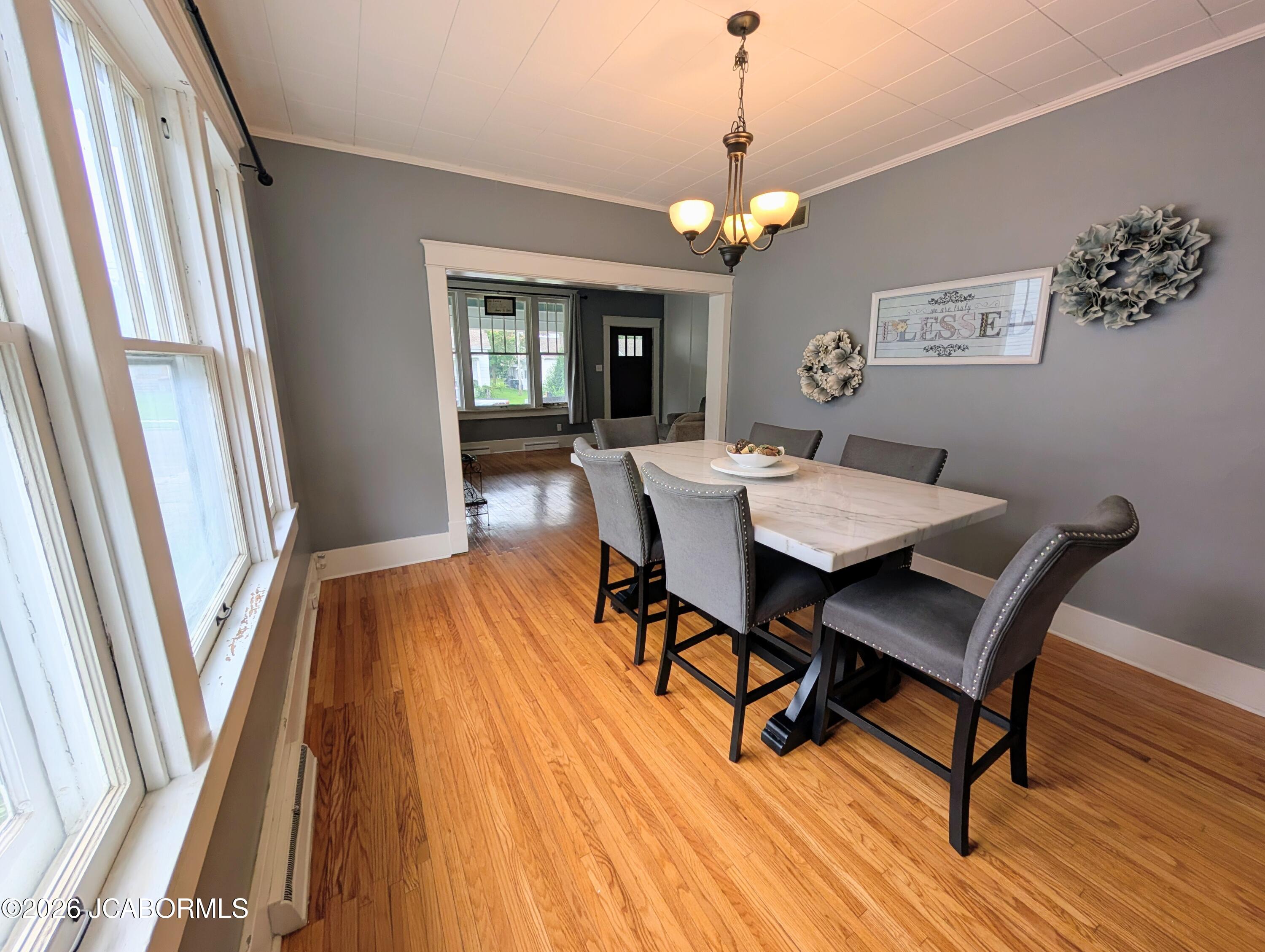 821 Center Street Fulton, MO 65251 - Photo 3 of 34